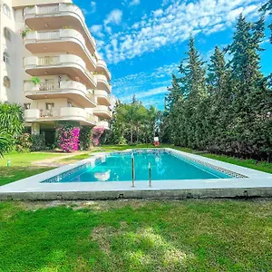 https://edificio-el-trebol.1costadelsol.com