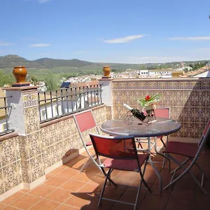 https://casa-el-paseo.es-andalucia.com